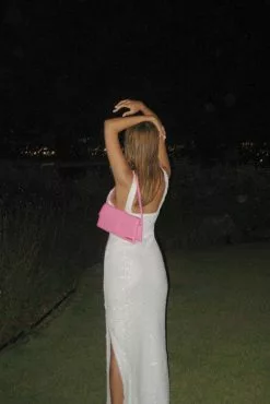 Victoria Waldau X NA-KD Open Back Sequin Dress -Party Dresses Sales 1778 000007 0001 01 editorial