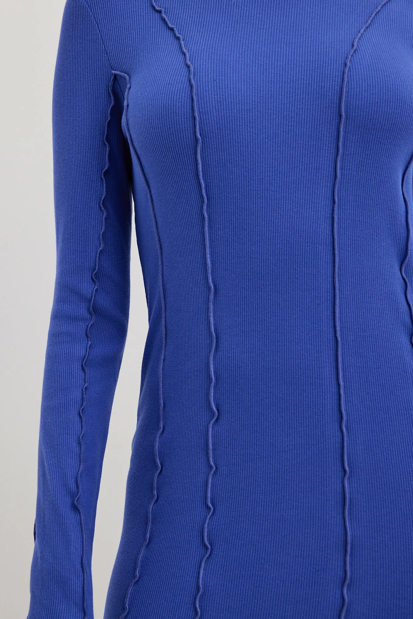 NA-KD Trend Babylock Detailed Midi Dress 4 NA-KD Trend Babylock Detailed Midi Dress - Image 4