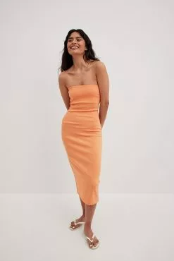 Josefine Hj X Na-Kd Bandeau Bodycon Dress -Party Dresses Sales bandeau bodycon dress 1708 000172 026112015 copy