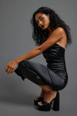 NA-KD Trend Bandeau Midi Dress -Party Dresses Sales bandeau midi dress 1018 009877 0002 11