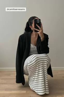 NA-KD Trend Front Twist Maxi Tube Dress -Party Dresses Sales camillaarnesens 1018 010373 0476 social