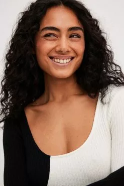 NA-KD Trend Colour Block Midi Dress -Party Dresses Sales colour block midi dress 1018 010518 017226673 copy 1