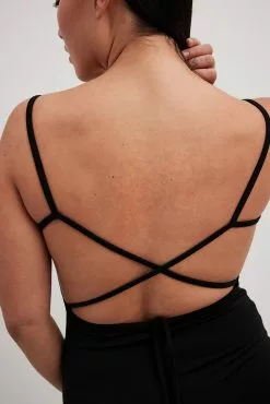 NA-KD Party Cowl Neck Maxi Dress -Party Dresses Sales cowl neck maxi dress 1017 001905 0002 0334 2