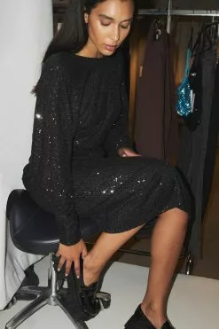 NA-KD Party Deep Back Sequin Midi Dress -Party Dresses Sales deep back sequin midi dress 1017 001871 00022 1