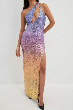 Front Page -Party Dresses Sales deep front sequin dress 1708 000096 9735 2 2