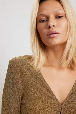 NA-KD Party Deep V-neck Shoulder Pad Glitter Dress -Party Dresses Sales deep v neck shoulder pad glitter dress 1017 002108 0013 35503