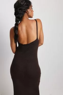 NA-KD Fine Knitted Waist Detail Midi Dress -Party Dresses Sales fine knitted waist detail midi dress 1100 006695 00178246 copy