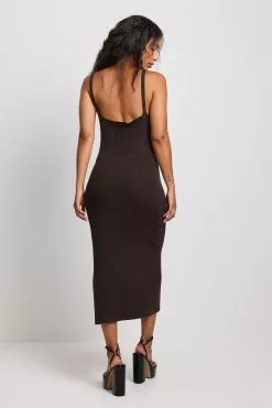 NA-KD Fine Knitted Waist Detail Midi Dress -Party Dresses Sales fine knitted waist detail midi dress 1100 006695 00178255 copy