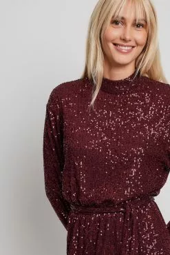 NA-KD Party Flowy Belted Sequin Dress -Party Dresses Sales flowy belted sequin dress 1017 002000 02870817 1