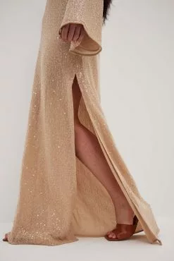 NA-KD Party Flowy Sequin Maxi Dress 12 NA-KD Party Flowy Sequin Maxi Dress -Party Dresses Sales flowy swquin maxi dress 1017 002215 0668 4805