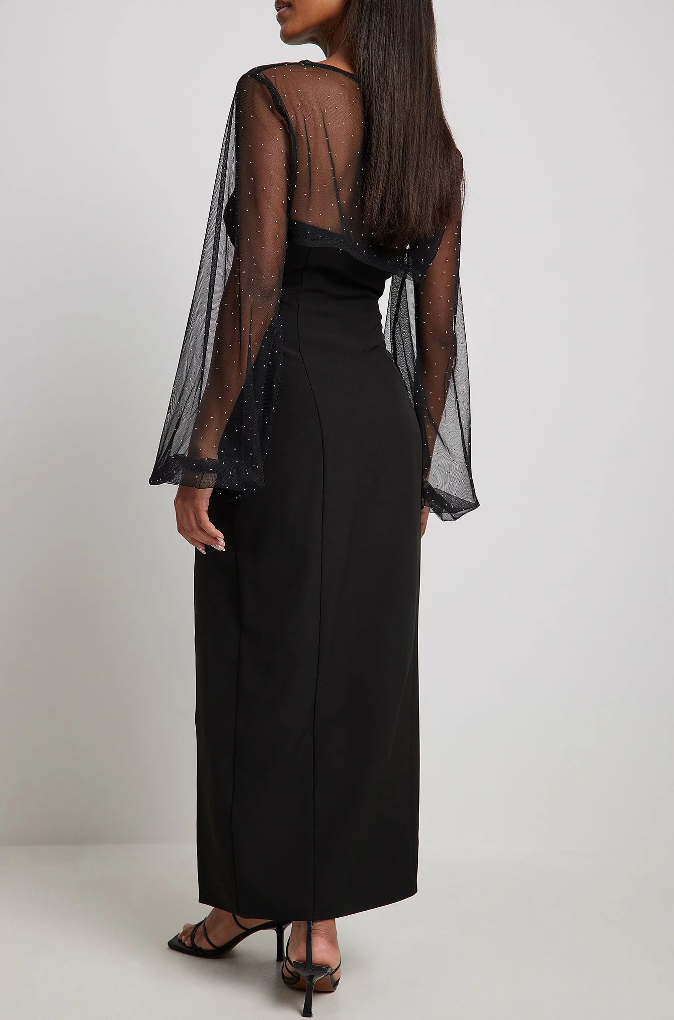 Lovisa Barkman X NA-KD High Slit Detailed Midi Dress 3 Lovisa Barkman X NA-KD High Slit Detailed Midi Dress - Image 3