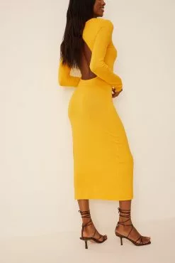 NA-KD Trend Knitted Open Back Dress