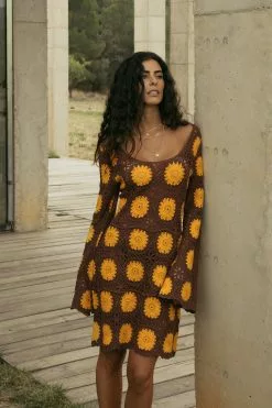 NA-KD Trend Long Sleeve Crochet Knitted Mini Dress -Party Dresses Sales long sleeve crochet knitted mini dress 1018 010362 9855 editorial2