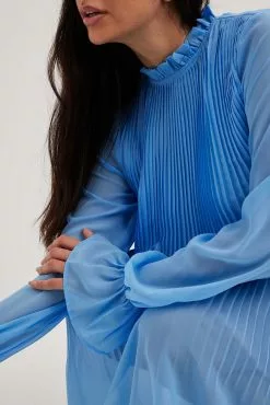 NA-KD Mini Pleated Dress -Party Dresses Sales mini pleated dress 1100 006435 0003 3 2