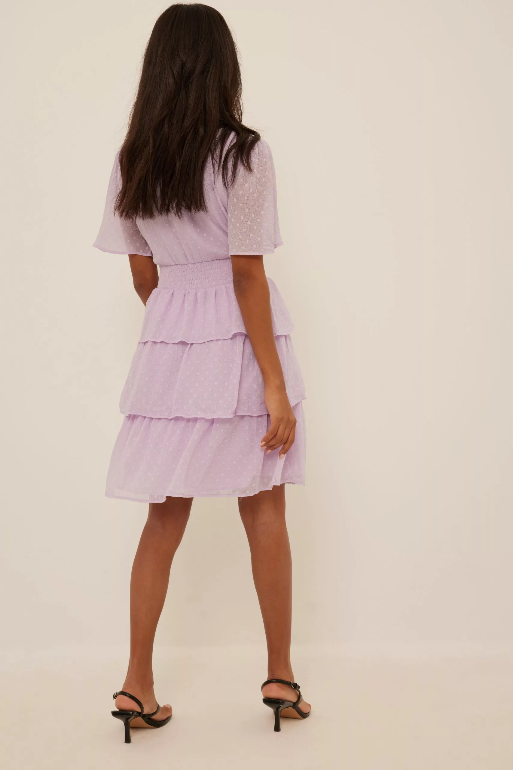 NA-KD Recycled Dobby Smocked Flounce Dress 7 NA-KD Recycled Dobby Smocked Flounce Dress - Image 7