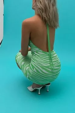 NA-KD Trend Fine Knitted Back Details Midi Dress -Party Dresses Sales na kd fine knitted back details midi dress 1018 008958 0819 0034