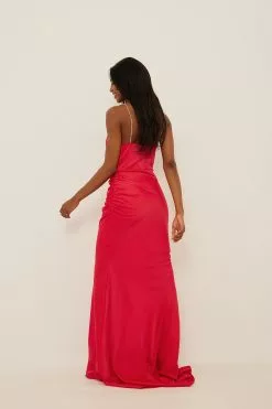 NA-KD Party Gathered Maxi Satin Dress -Party Dresses Sales na kd gathered maxi satin dress 1018 009265 00040652