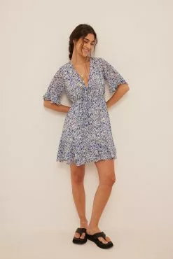 NA-KD Tie Front Sheer Mini Dress -Party Dresses Sales na kd tie front sheer mini dress 1100 004591 0695 0231