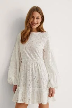 NA-KD Boho Anglaise Balloon Sleeve Frill Dress -Party Dresses Sales nakd anglaise balloon sleeve frill dress 1014 000872 0001 03j