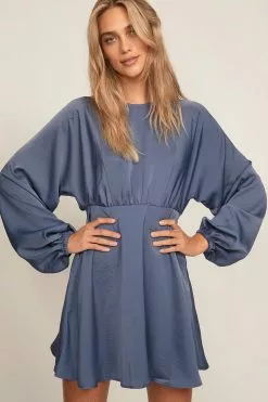 NA-KD Boho Balloon Sleeve Flowy Mini Dress -Party Dresses Sales nakd ballon sleeve flowy mini dress 1014 001315 0617 02a