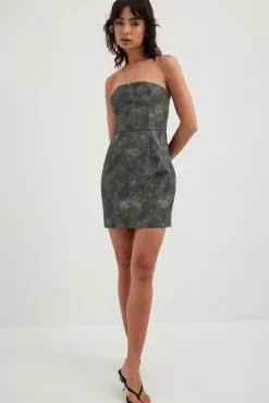 NA-KD Party Bandeau Matte Pu Mini Dress -Party Dresses Sales nakd bandeau matte pu mini dress 1017 002138 0008 19449