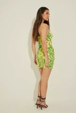 Amalie Star X NA-KD Bandeau Mini Dress -Party Dresses Sales nakd bandeau mini dress 1730 000057 9426 43505