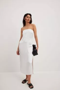 Chloé Schuterman X NA-KD Bandeau Satin Dress 22 Chloé Schuterman X NA-KD Bandeau Satin Dress -Party Dresses Sales nakd bandeau satin dress 1804 000012 0001 10429 01c