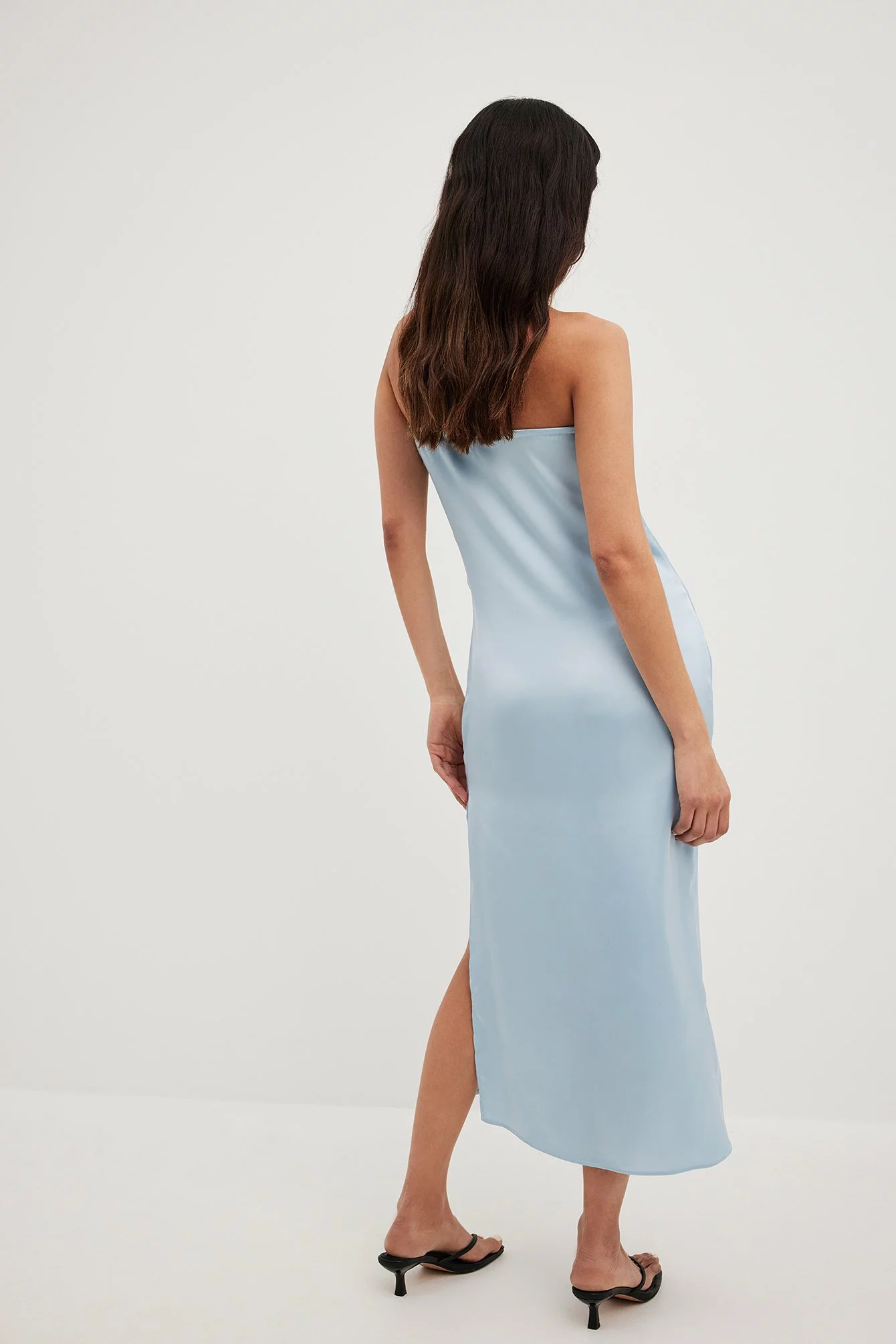 Chloé Schuterman X NA-KD Bandeau Satin Dress 2 Chloé Schuterman X NA-KD Bandeau Satin Dress - Image 2