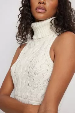 NA-KD Cable Knitted Long High Neck Dress -Party Dresses Sales nakd cable knitted long high neck dress 1100 005071 0260 8377 1