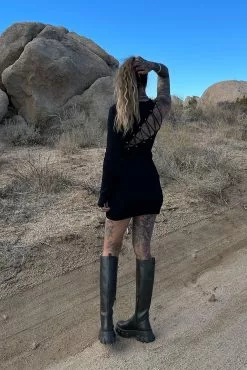 Cleo Kinnaman X NA-KD One Sleeve Lacing Detail Knitted Dress -Party Dresses Sales nakd cleo kinnaman one sleeve lacing detail knitted dress 1741 000011 0002 103