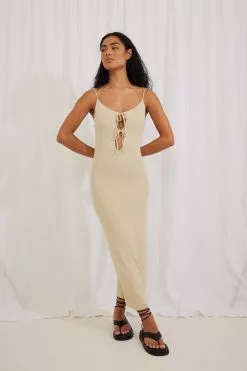 Belen Hostalet X NA-KD Cut Out Detail Knitted Midi Dress -Party Dresses Sales nakd cut out detail knitted midi dress 1767 000038 0005 01c