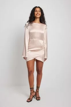 NA-KD Trend Draped Satin Dress