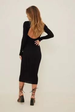 NA-KD Fine Knitted Open Back Midi Dress