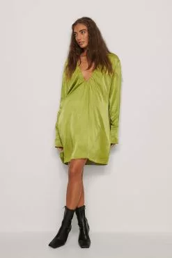 NA-KD Party Gathered Plunge Mini Dress -Party Dresses Sales nakd gathered plunge mini dress 1017 001113 0010 03c 12