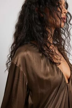 NA-KD Party Gathered Plunge Mini Dress -Party Dresses Sales nakd gathered plunge mini dress 1017 001113 0017 0972