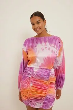 NA-KD Party Gathered Skirt Satin Mini Dress 14 NA-KD Party Gathered Skirt Satin Mini Dress -Party Dresses Sales nakd gathered skirt satin mini dress 1018 009851 0493 3259 1