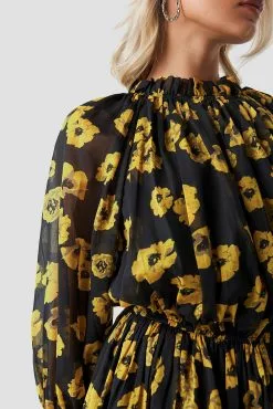 NA-KD Boho High Neck Elastic Waist Puff Dress -Party Dresses Sales nakd high neck elastic waist puff dress black 1014 000422 8779 04g