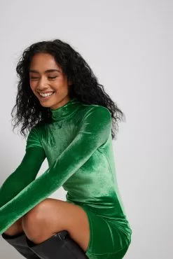 NA-KD Party High Neck Velvet Mini Dress -Party Dresses Sales nakd high neck velvet mini dress 1017 002116 0010 2885 1