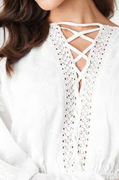 NA-KD Boho Lace Up Lace Dress 7 NA-KD Boho Lace Up Lace Dress -Party Dresses Sales nakd lace up dress 1014 000083 0001 04g r