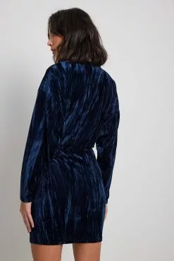 NA-KD Party Loose Velvet Mini Dress -Party Dresses Sales nakd loose velvet mini dress 1017 002018 0003 31425 1