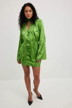 Juliesfi X NA-KD Marked Shoulder Mini Dress -Party Dresses Sales nakd makred shoulder mini dress 1795 000012 9680 23229 01c