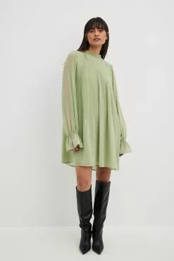 NA-KD Mini Pleated Dress -Party Dresses Sales nakd mini pleated dress 1100 006435 0743 6619 1