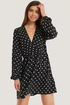 NA-KD Overlap LS Mini Dress