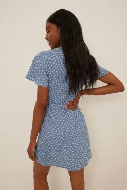 NA-KD Boho Overlap Mini Dress -Party Dresses Sales nakd overlap mini dress 1014 001411 1429 2175 1