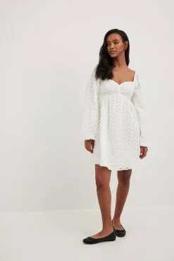 Handpicked X NA-KD Puffy Sleeve Gathered Mini Dress -Party Dresses Sales nakd puffy sleeve gathered mini dress 1747 000008 4070 37618