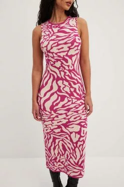 NA-KD Ribbed Fine Knitted Midi Dress -Party Dresses Sales nakd ribbed fine knitted midi dress 1100 007033 2129 15246