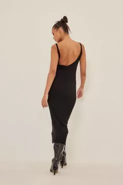 NA-KD Trend Ribbed Knitted Deep Back Dress -Party Dresses Sales nakd ribbed knitted deep back dress 1018 007399 00027892 1