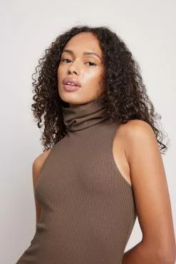 NA-KD Ribbed Turtle Neck Mini Dress -Party Dresses Sales nakd ribbed turtle neck mini dress 1100 006624 0017 8627 01r