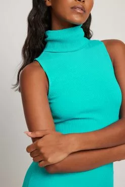 NA-KD Ribbed Turtle Neck Mini Dress -Party Dresses Sales nakd ribbed turtle neck mini dress 1100 006624 0306 2502 2