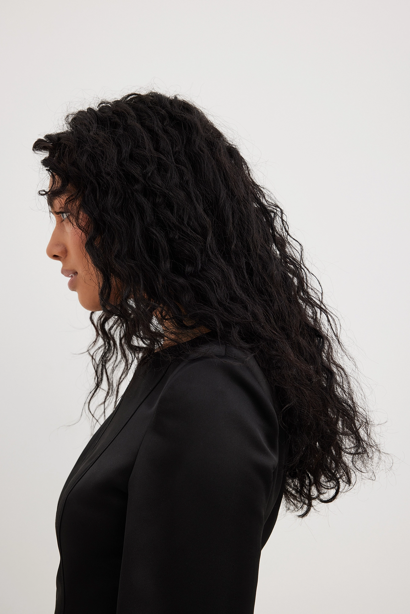 Carla Ginola X NA-KD Seam Detail Satin Mini Dress 4 Carla Ginola X NA-KD Seam Detail Satin Mini Dress - Image 4